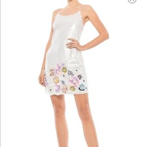 Mac Duggal floral appliqué sequin cocktail dress